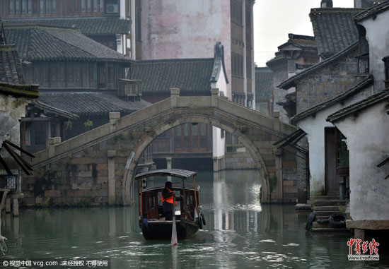 浙江烏鎮(zhèn)，在烏鎮(zhèn)景區(qū)拍攝的古鎮(zhèn)風(fēng)貌。(圖片作者：劉肖坤)