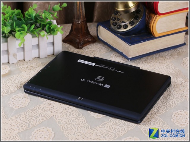 Z8300配4G內(nèi)存 品鉑W1S二合一平板評測 