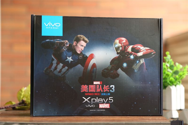 6G<a href=/tags/2778-0.html target=_blank class=infotextkey>內(nèi)存</a>+驍龍820+雙曲面屏！vivo Xplay5旗艦版評測
