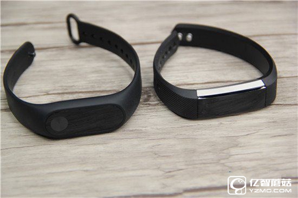 價(jià)格差5倍買誰(shuí)？小米手環(huán)2對(duì)比Fitbit Alta