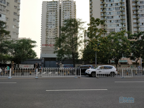 一加5和榮耀9對比評測：實用性再戰顏值 相差300元怎么選？