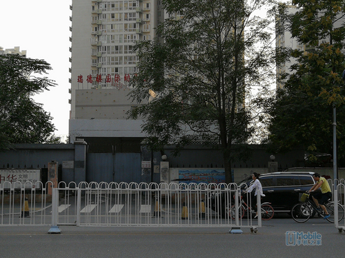 一加5和榮耀9對比評測：實用性再戰顏值 相差300元怎么選？