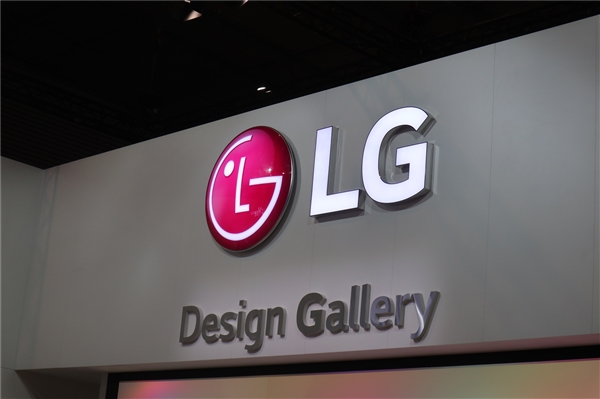 90%+占比劉海屏！LG G7官方渲染圖曝光：驍龍845水桶機