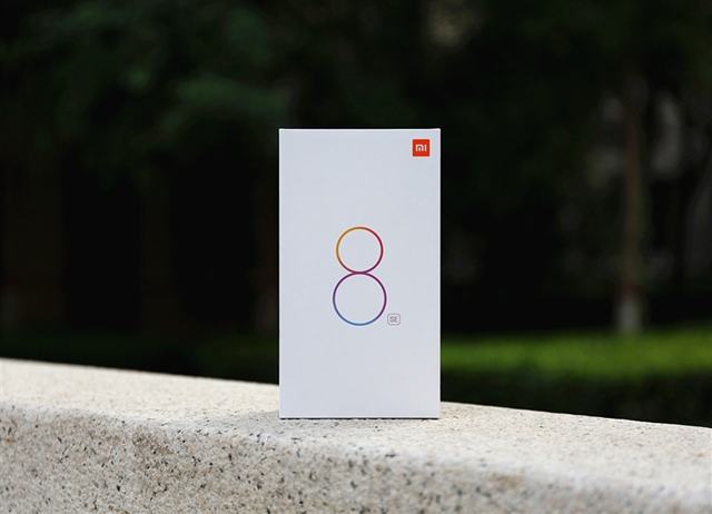 小米8 SE評(píng)測(cè):優(yōu)點(diǎn)和槽點(diǎn)明顯 小米8 SE值得買嗎？