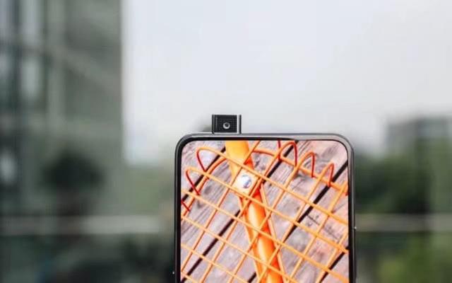 OPPO Find X和vivo NEX哪個好？vivo nex對比oppo find x區別
