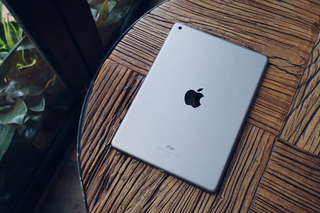 小米平板4和iPad 2018哪個好？2018新iPad對比小米平板4區(qū)別