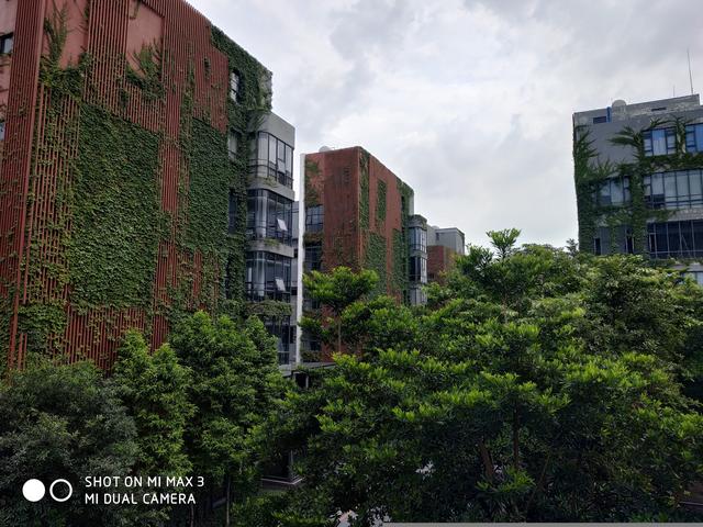 榮耀Note10和小米Max3對比評測 巨屏手機選哪款好？