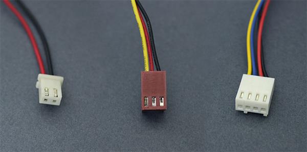 電腦機箱散熱風扇的2針、3針、4針有什么區別？