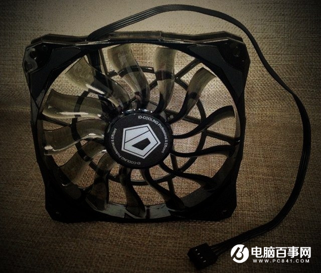 電腦機箱散熱風扇的2針、3針、4針有什么區別？