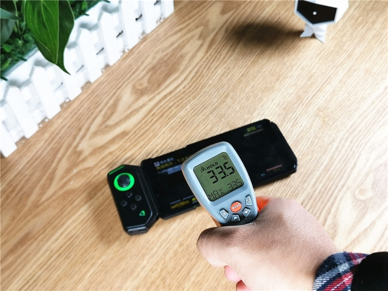 全球首款10GB內存手機！黑鯊游戲手機Helo首發(fā)評測：為手游而生