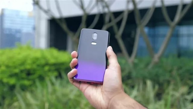 一加6漸變色版原型產品曝光：4種配色