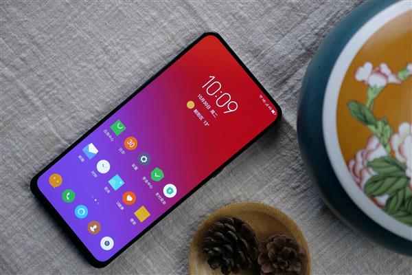 聯(lián)想Z5 Pro真機上手體驗：滑蓋全面屏體驗贊、外放音質(zhì)成亮點