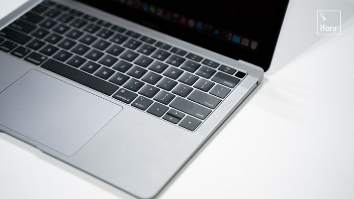 蘋果新MacBook Air評測，蘋果新MacBook Air好用嗎？