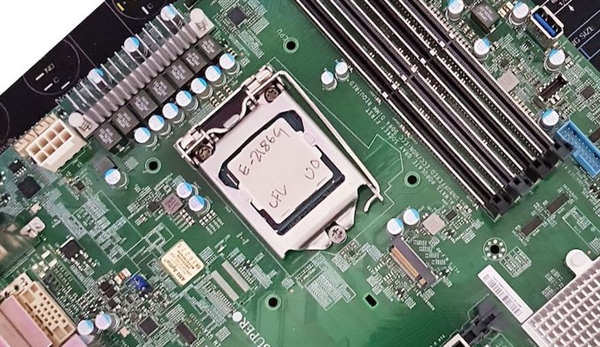 升級(jí)8核！兩款I(lǐng)ntel Xeon E-2100處理器工程片現(xiàn)身