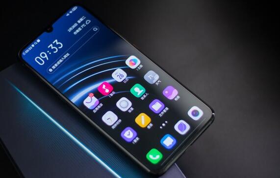 iQOO配置怎么樣？vivo iQOO真機開箱外觀圖賞