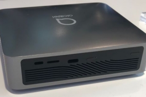 TCL推出阿爾卡特5G移動熱點(diǎn)小盒子 采用USB-C接口，內(nèi)置電池