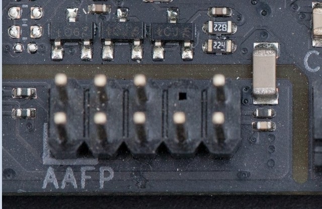 DIY裝機小白必看機箱接線技巧 3分鐘學(xué)會主板跳線